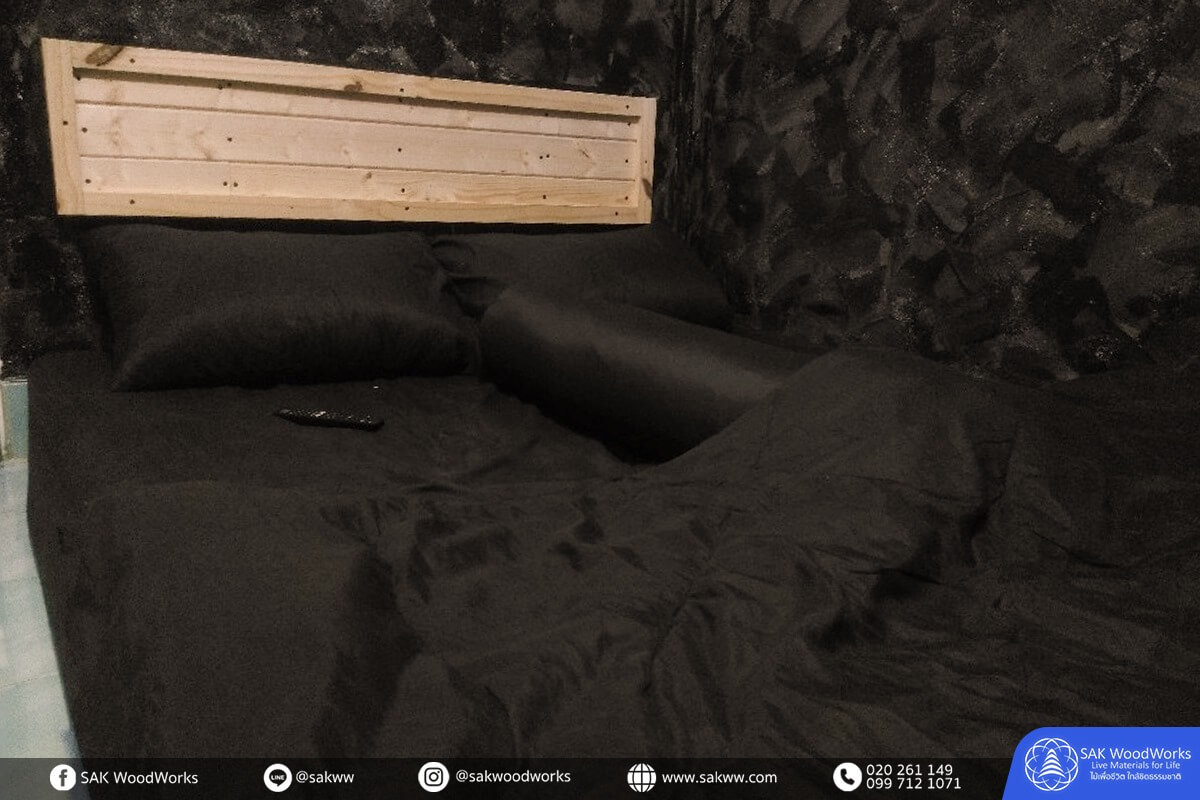 หัวเตียง,ตกแต่งบ้าน,ไม้ฝา,เตียงไม้สน,เตียง,ห้องนอน,ไม้สน,เฟอร์นิเจอร์ไม้สน